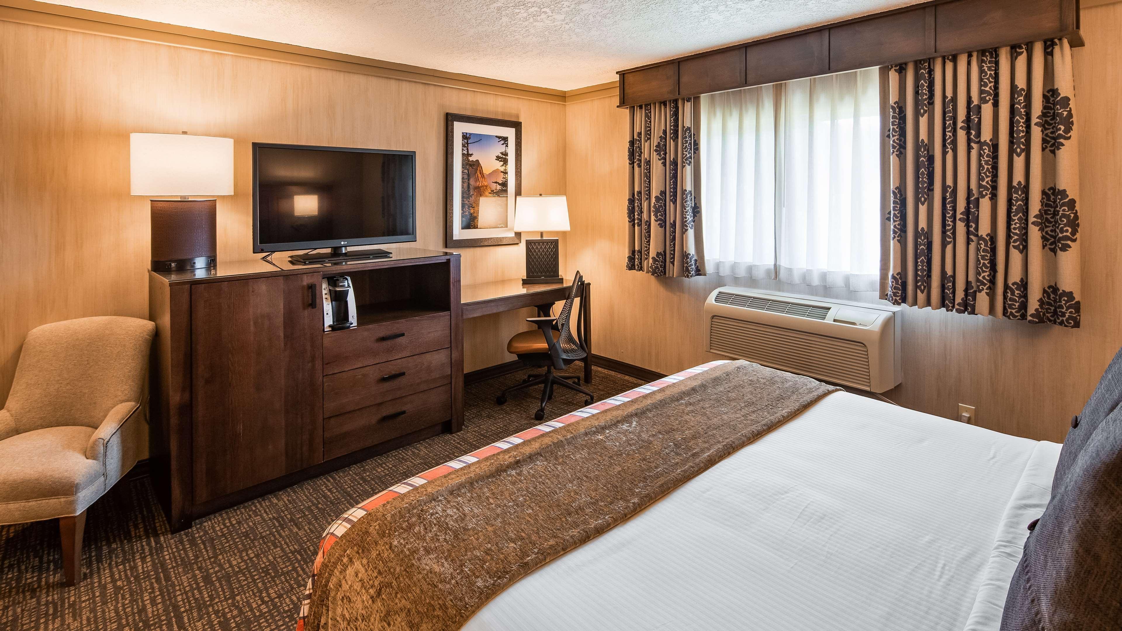 Best Western Plus Flathead Lake Inn And Suites Калиспел Екстериор снимка